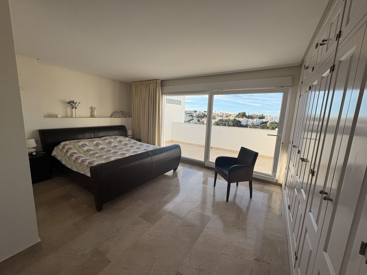3 Bed Apartment for sale in Torrequebrada Costa Del Sol, Málaga, Spain