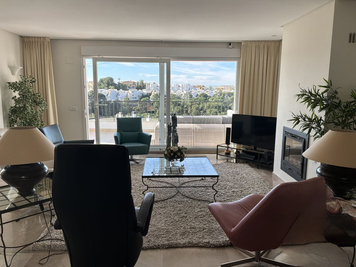 3 Bed Apartment for sale in Torrequebrada Costa Del Sol, Málaga, Spain