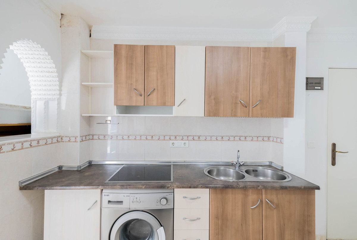 1 Bed Apartment for sale in Torremolinos Costa Del Sol, Málaga, Spain