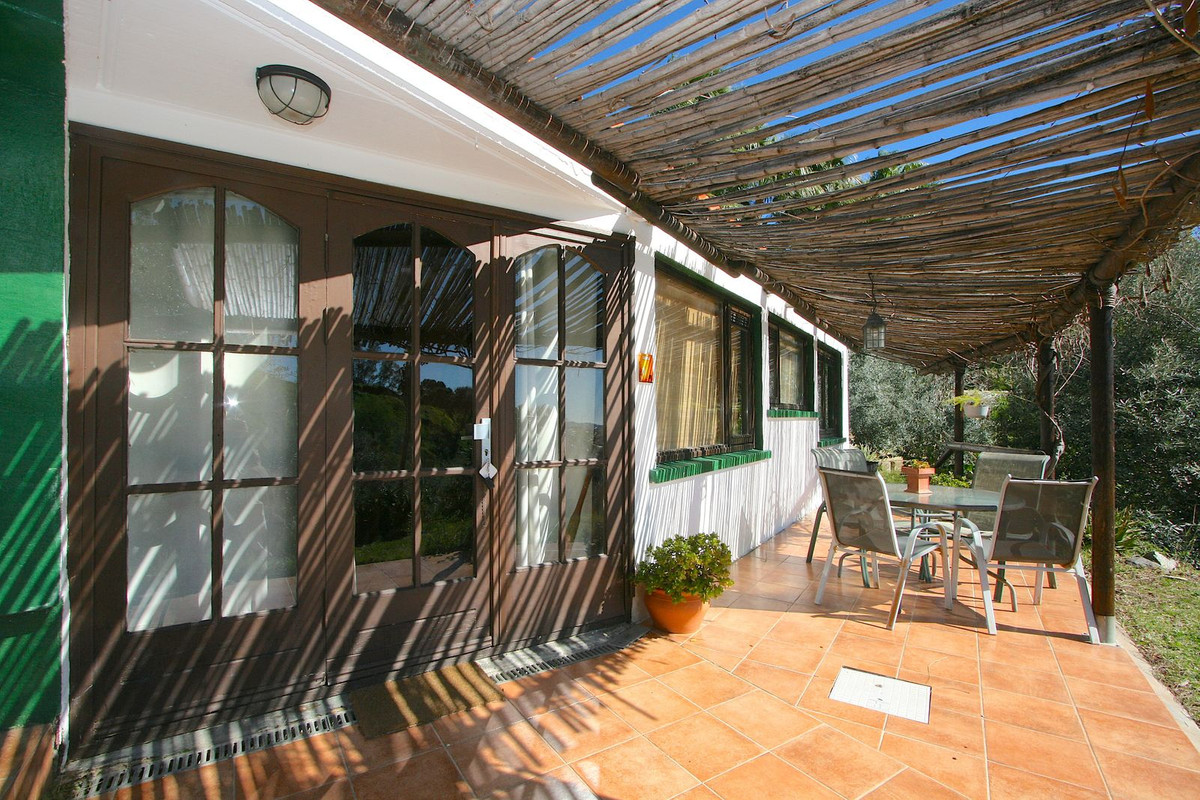 Se vende Finca - Cortijo de 8 dormitorios en Costa Del Sol, Málaga, España