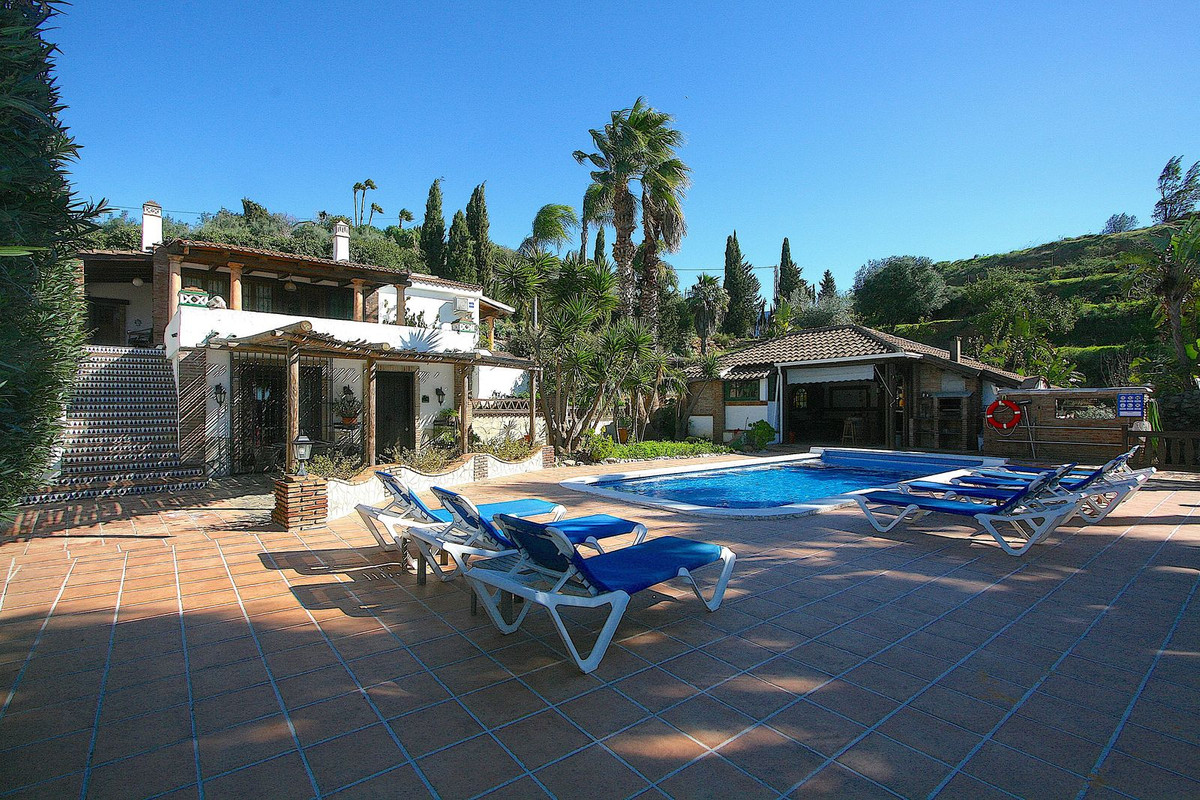 Se vende Finca - Cortijo de 8 dormitorios en Costa Del Sol, Málaga, España