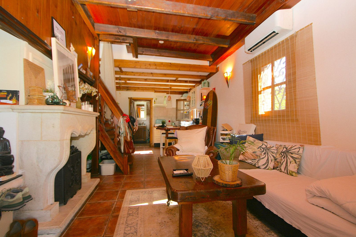 Se vende Finca - Cortijo de 8 dormitorios en Costa Del Sol, Málaga, España