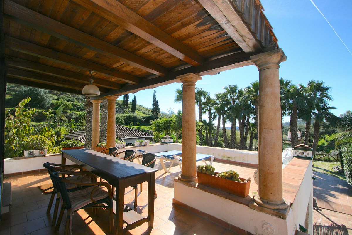 Se vende Finca - Cortijo de 8 dormitorios en Costa Del Sol, Málaga, España