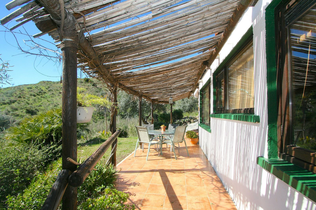 Se vende Finca - Cortijo de 8 dormitorios en Costa Del Sol, Málaga, España