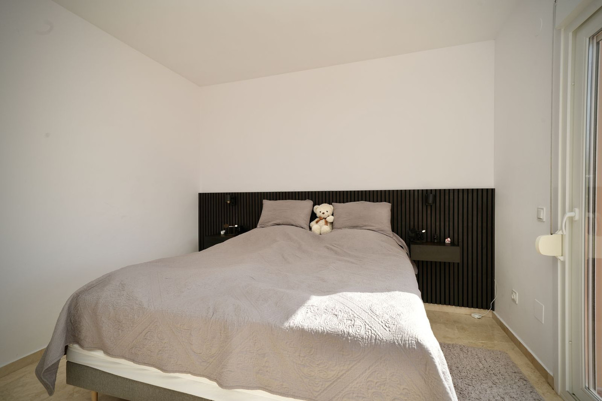 Se vende Villa - Chalet de 5 dormitorios en Costa Del Sol, Málaga, España