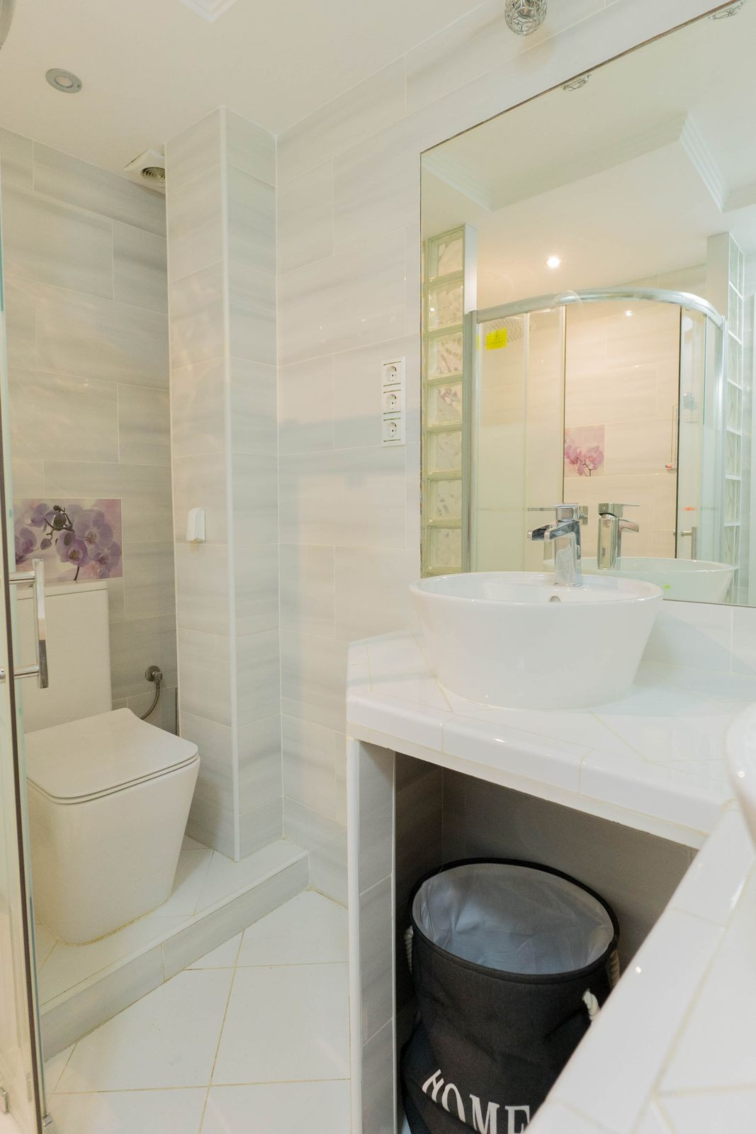 Se vende Apartamento Planta Media de 2 dormitorios en Costa Del Sol, Málaga, España