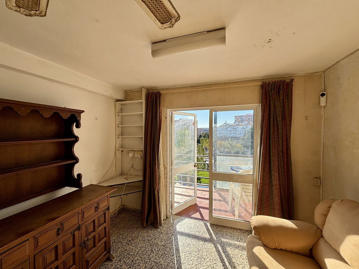 Se vende Apartamento Planta Media de 2 dormitorios en Costa Del Sol, Málaga, España