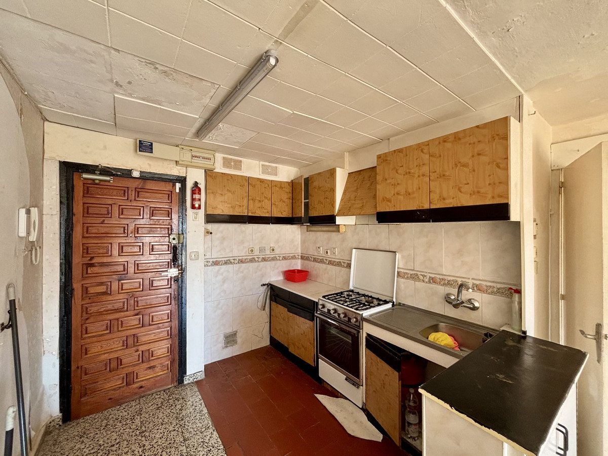 Se vende Apartamento Planta Media de 2 dormitorios en Costa Del Sol, Málaga, España