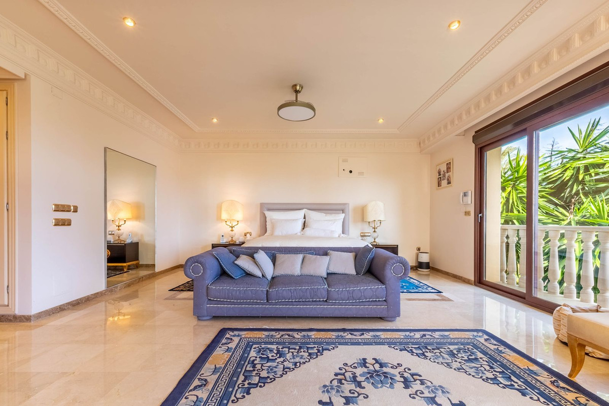 Se vende Villa - Chalet de 7 dormitorios en Costa Del Sol, Málaga, España