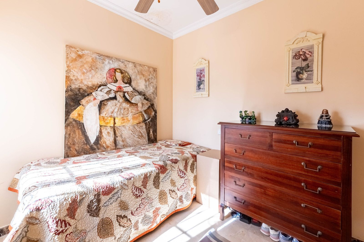 Se vende Villa - Chalet de 7 dormitorios en Costa Del Sol, Málaga, España