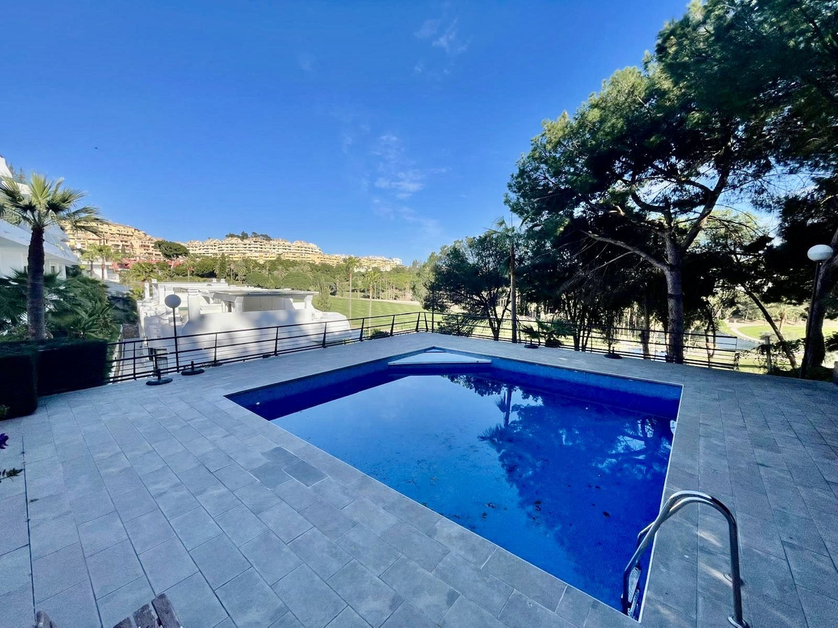 3 Bed Townhouse for sale in Benalmadena Costa Del Sol, Málaga, Spain