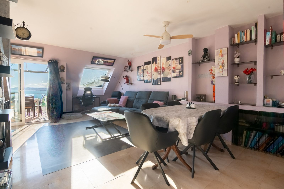 4 Bed Townhouse for sale in Estepona Costa Del Sol, Málaga, Spain