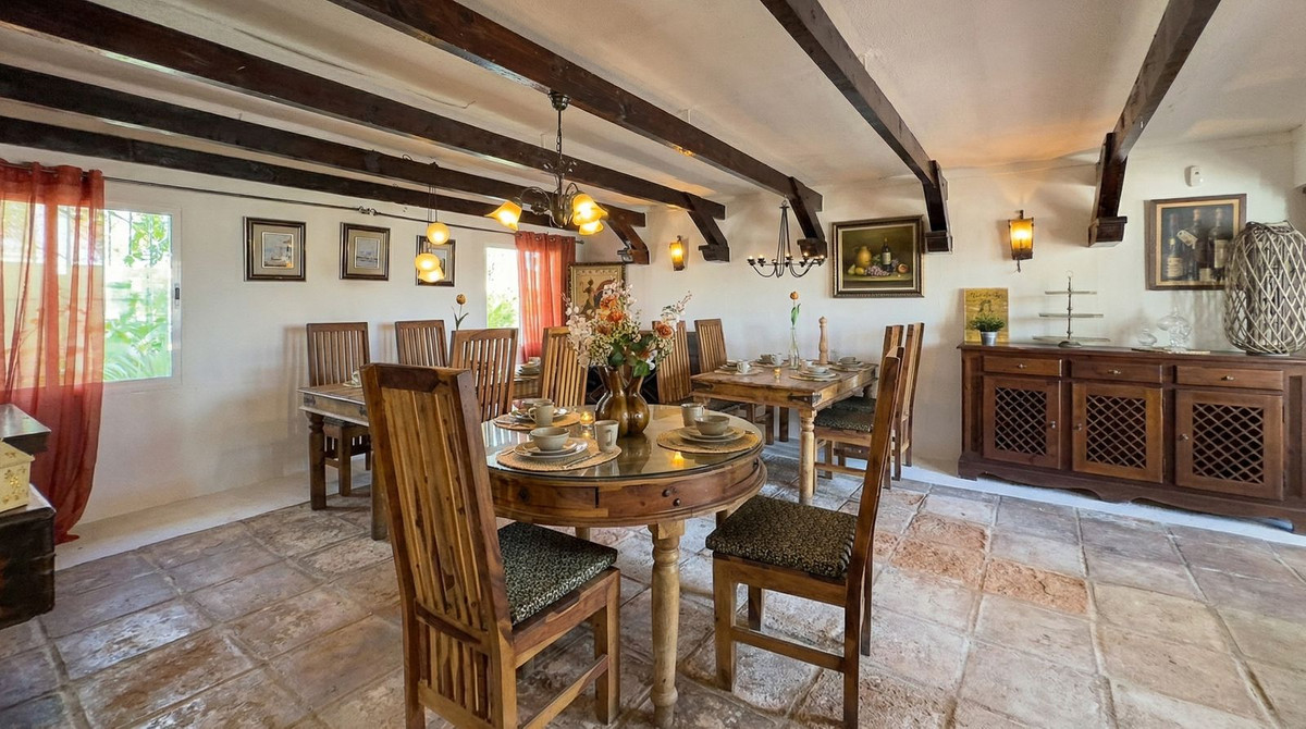 Se vende Restaurante de 2 dormitorios en Costa Del Sol, Málaga, España
