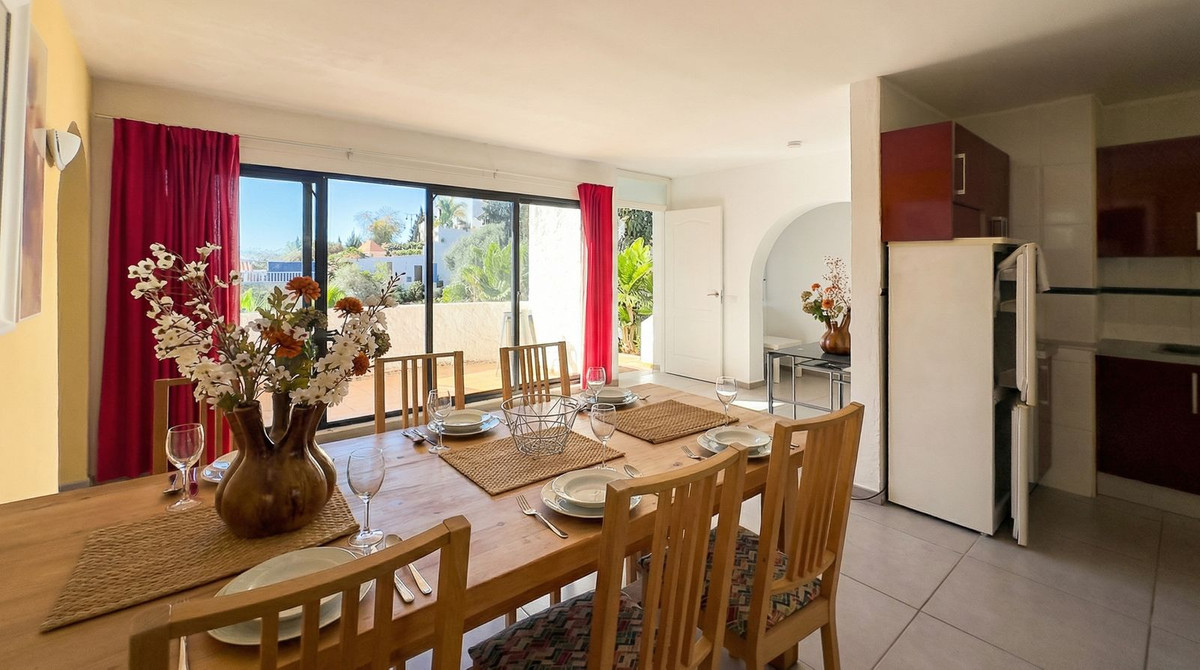 Se vende Restaurante de 2 dormitorios en Costa Del Sol, Málaga, España