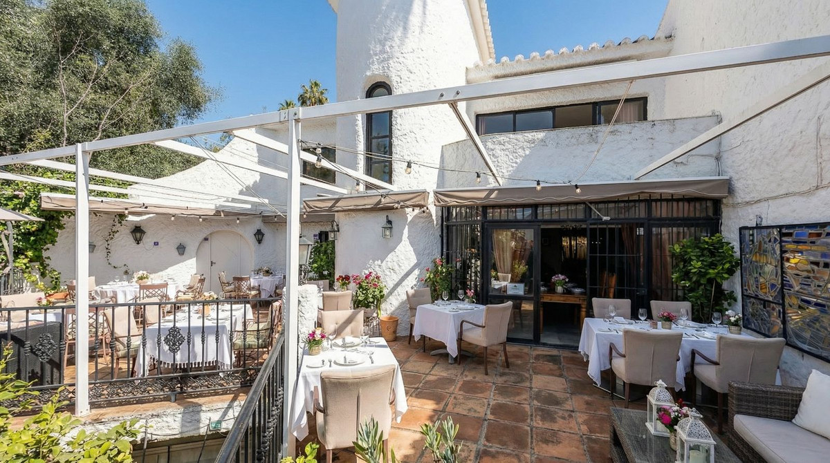 Se vende Restaurante de 2 dormitorios en Costa Del Sol, Málaga, España