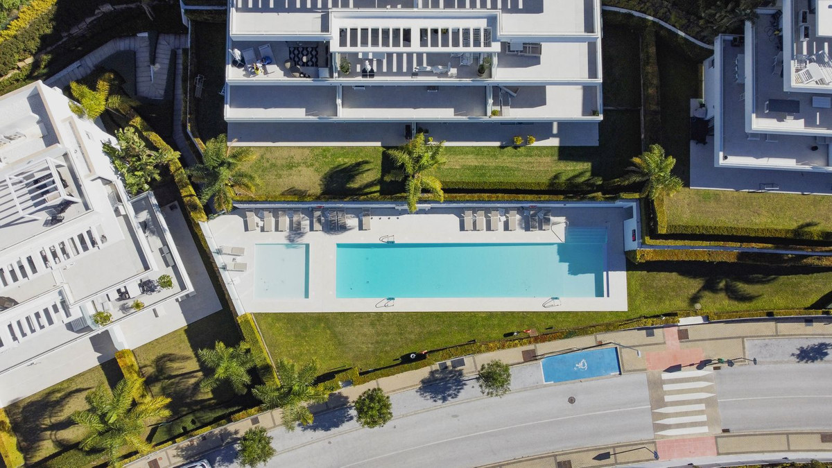 3 Bed Apartment for sale in New Golden Mile Costa Del Sol, Málaga, Spain