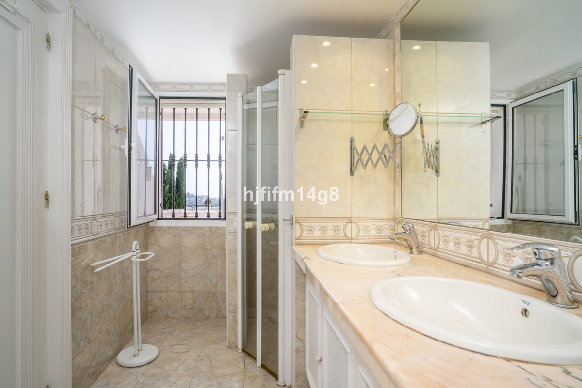 Se vende Adosada de 3 dormitorios en Costa Del Sol, Málaga, España