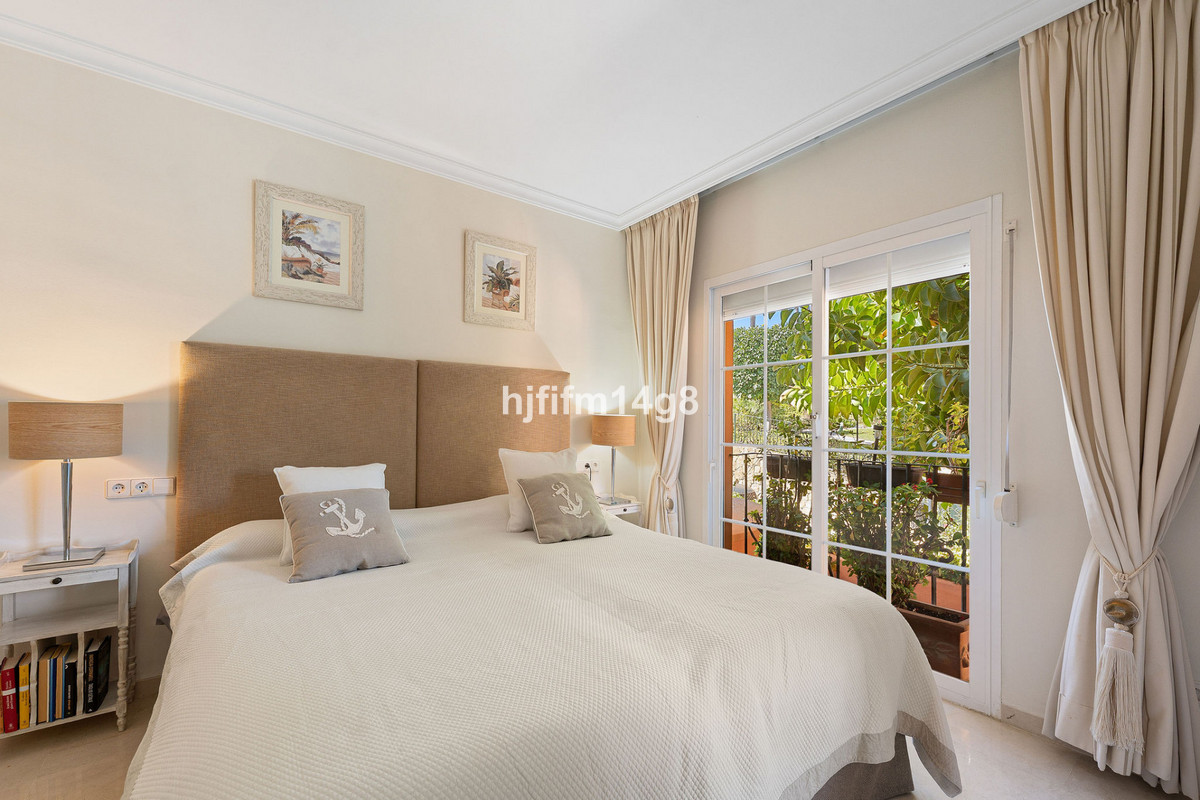 3 Bed Apartment for sale in Nueva Andalucía Costa Del Sol, Málaga, Spain