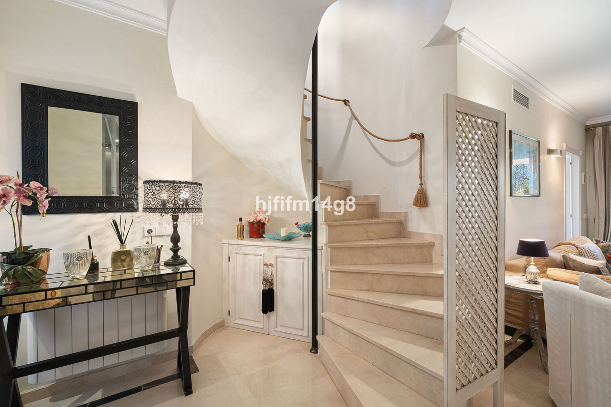3 Bed Apartment for sale in Nueva Andalucía Costa Del Sol, Málaga, Spain