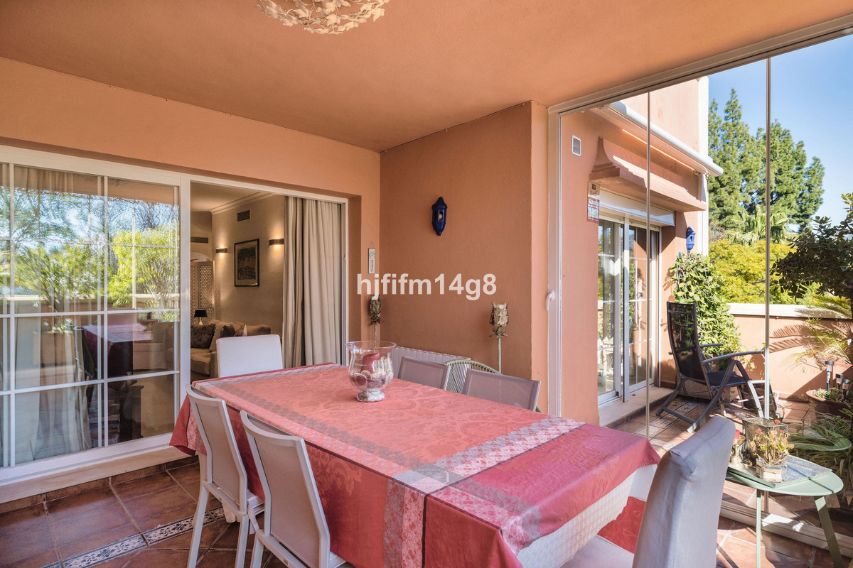 3 Bed Apartment for sale in Nueva Andalucía Costa Del Sol, Málaga, Spain
