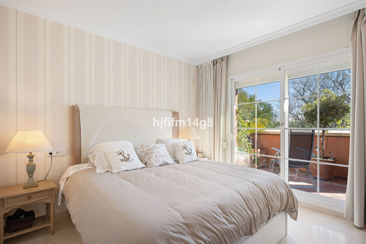 3 Bed Apartment for sale in Nueva Andalucía Costa Del Sol, Málaga, Spain