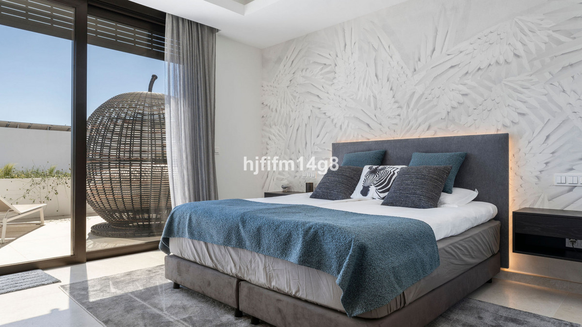 Se vende Villa - Chalet de 5 dormitorios en Costa Del Sol, Málaga, España