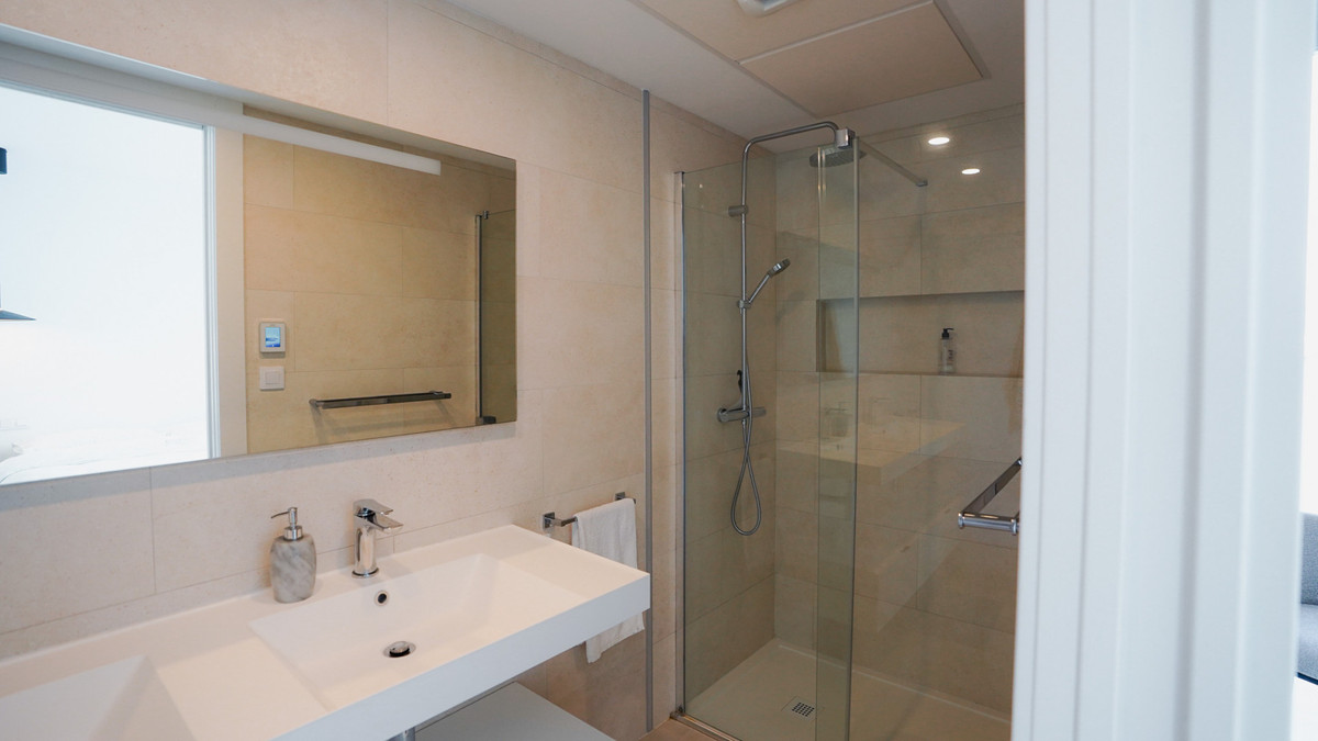 Se vende Ático de 3 dormitorios en Costa Del Sol, Málaga, España