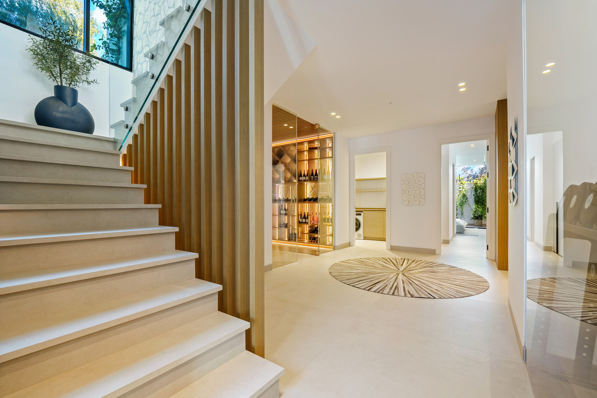 Se vende Villa - Chalet de 5 dormitorios en Costa Del Sol, Málaga, España
