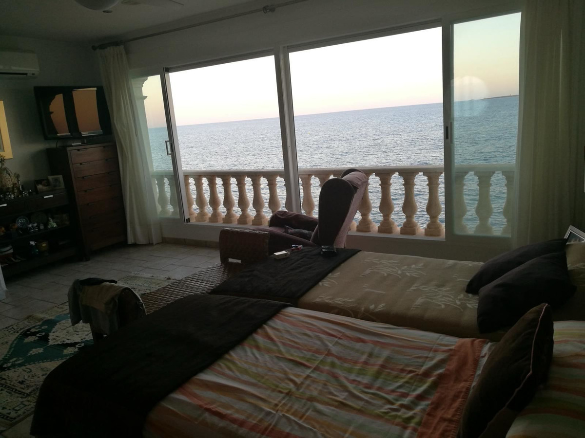 4 Bed Townhouse for sale in Santa Pola Costa Blanca, Alicante, Spain