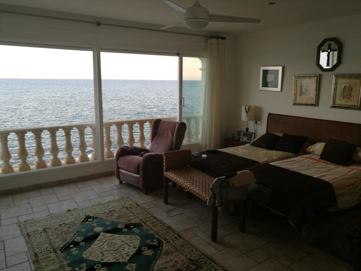 4 Bed Townhouse for sale in Santa Pola Costa Blanca, Alicante, Spain