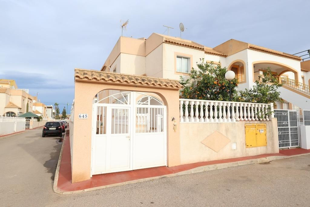 3 Bed Townhouse for sale in Torrevieja Costa Blanca, Alicante, Spain