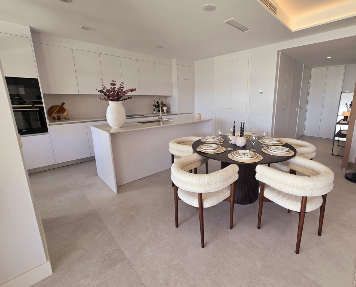 4 Bed Apartment for sale in Marbella Costa Del Sol, Málaga, Spain