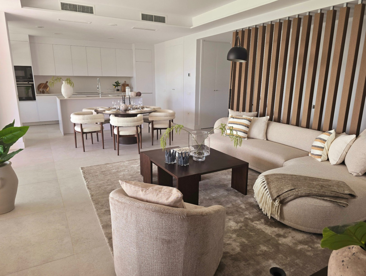 4 Bed Apartment for sale in Marbella Costa Del Sol, Málaga, Spain