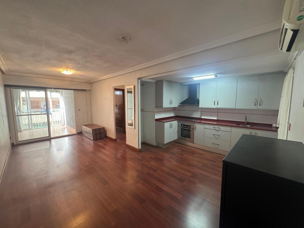 Se vende Apartamento Planta Media de 3 dormitorios en Costa Blanca, Alicante, España