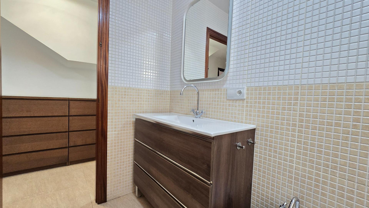 Se vende Apartamento Planta Baja de 1 dormitorios en Costa Del Sol, Málaga, España