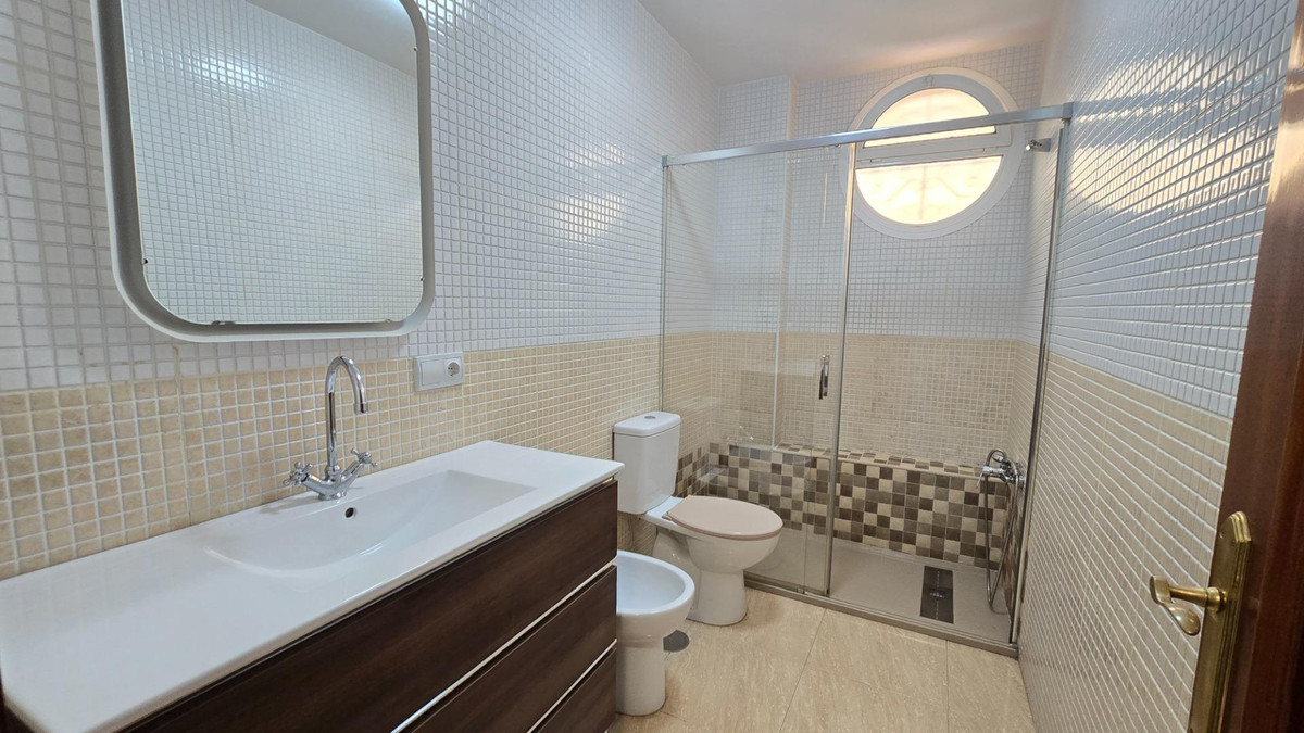 Se vende Apartamento Planta Baja de 1 dormitorios en Costa Del Sol, Málaga, España