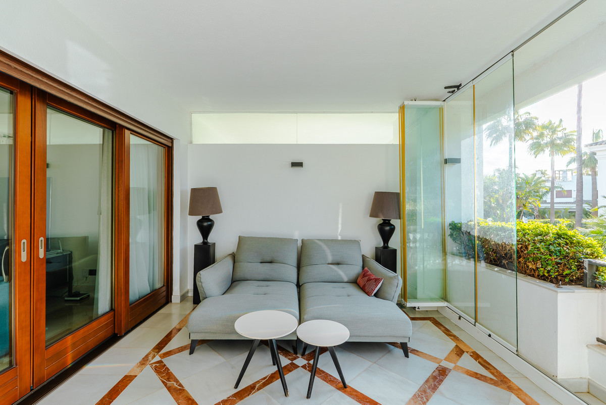 3 Bed Apartment for sale in Estepona Costa Del Sol, Málaga, Spain