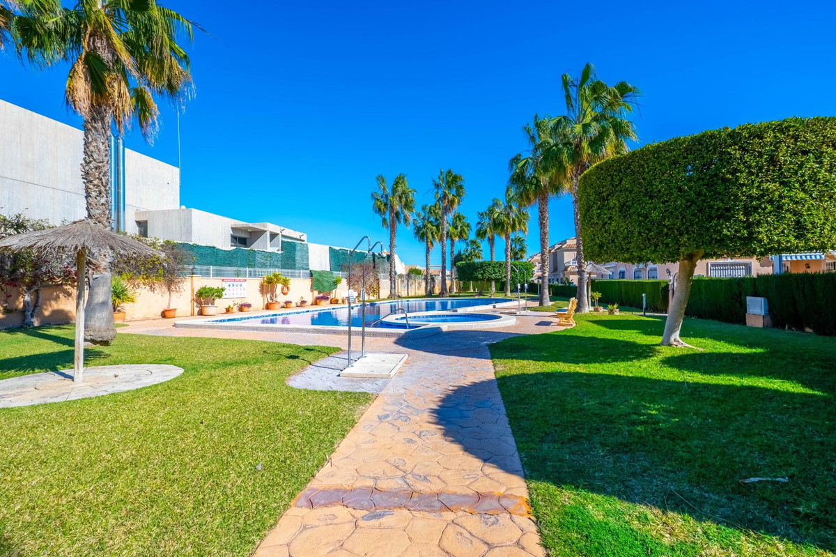 Se vende Dúplex de 2 dormitorios en Costa Blanca, Alicante, España