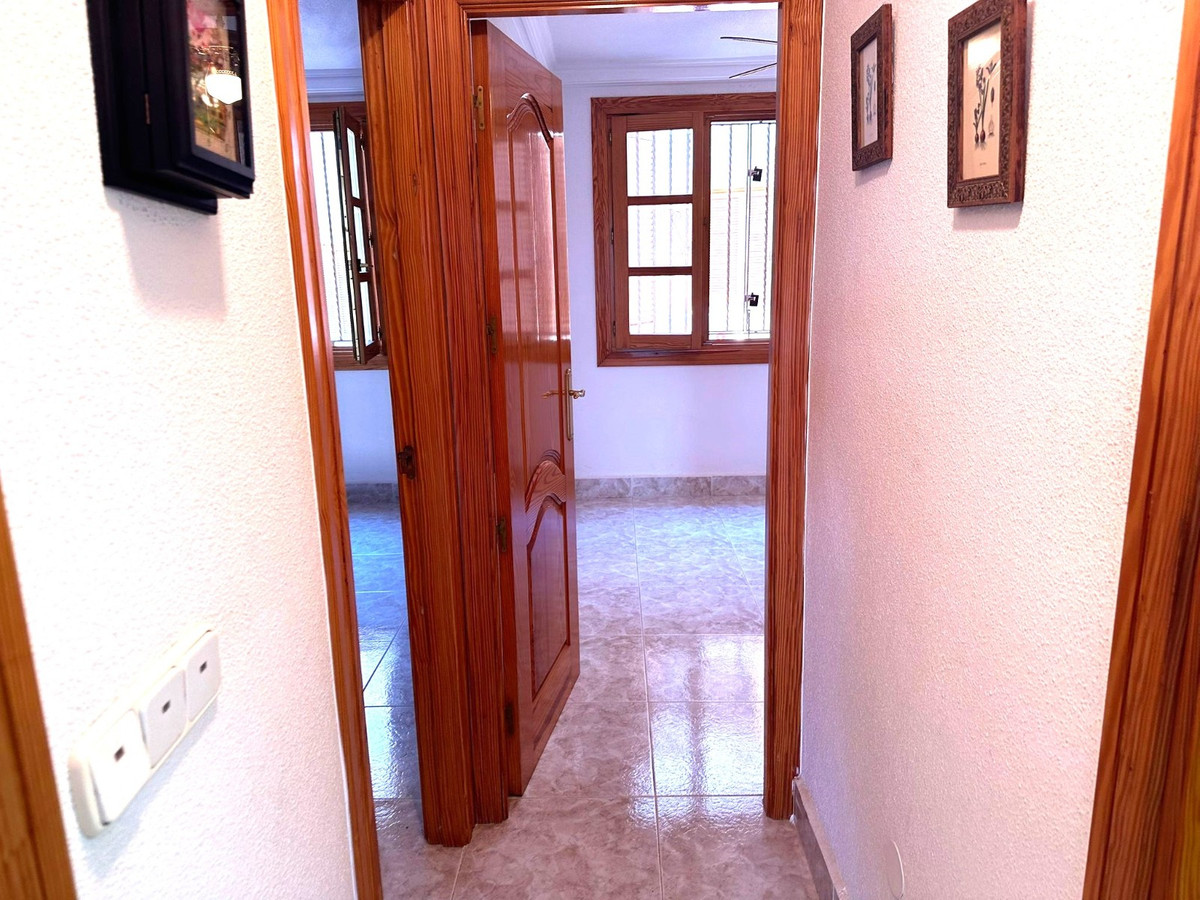 Se vende Bungalow de 4 dormitorios en Costa Blanca, Alicante, España
