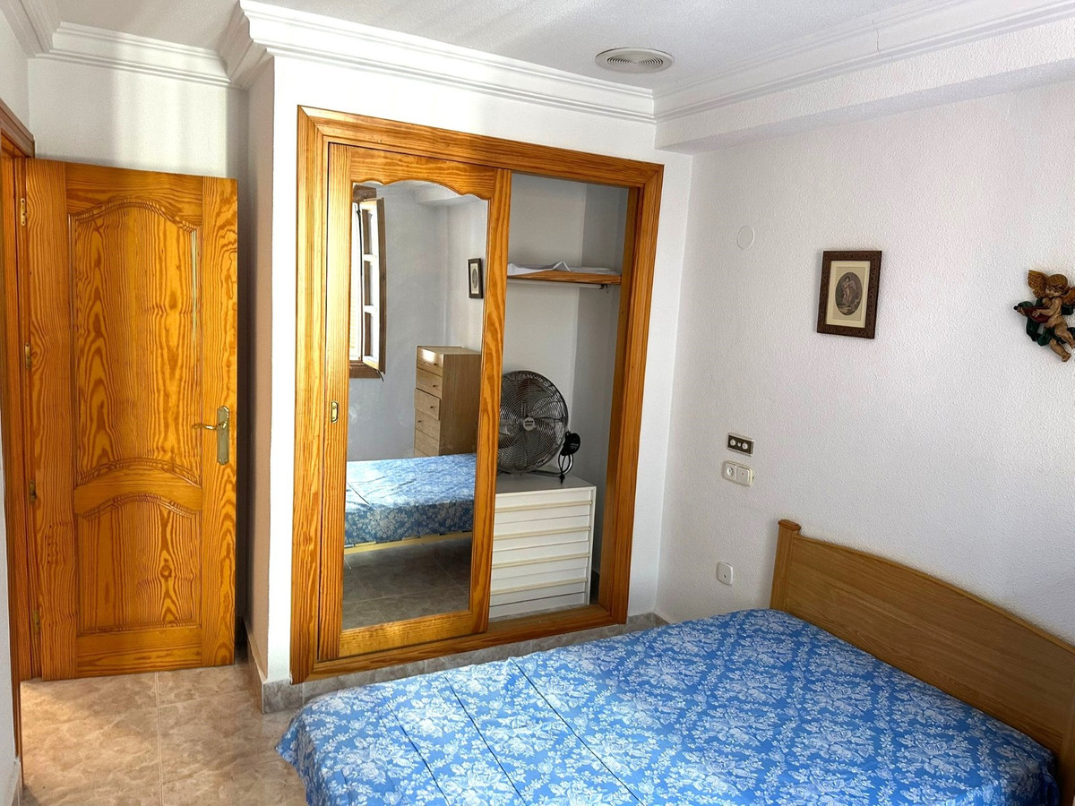Se vende Bungalow de 4 dormitorios en Costa Blanca, Alicante, España