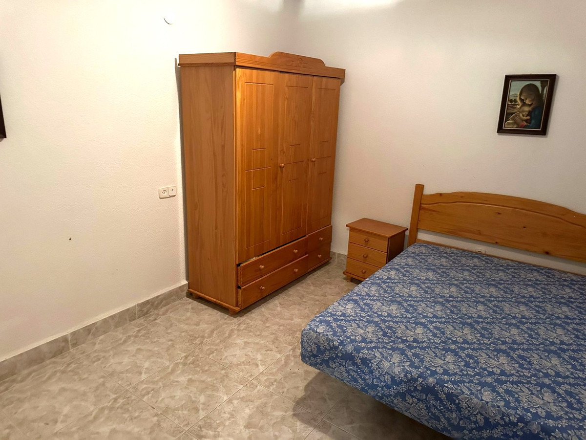 Se vende Bungalow de 4 dormitorios en Costa Blanca, Alicante, España