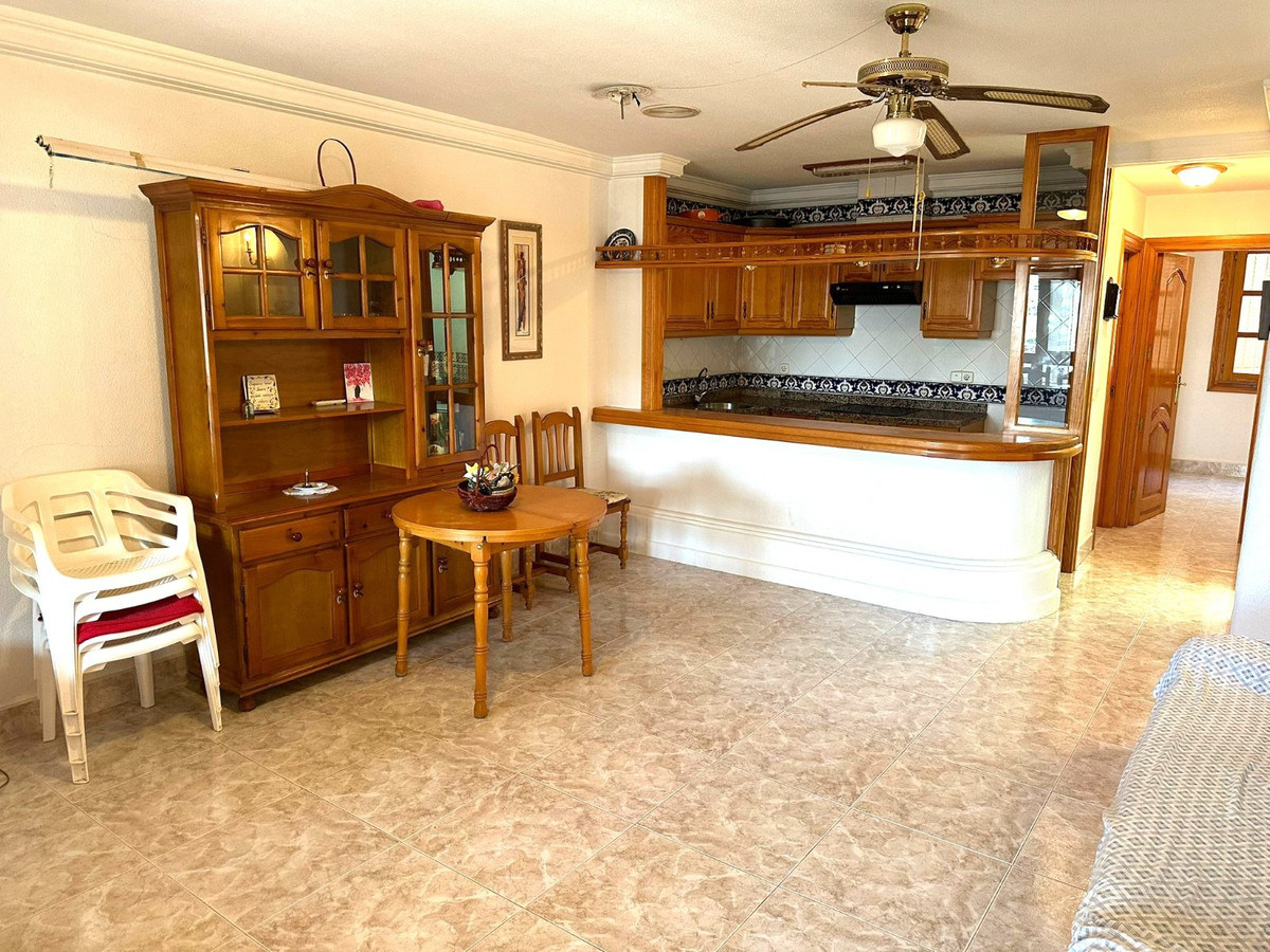Se vende Bungalow de 4 dormitorios en Costa Blanca, Alicante, España