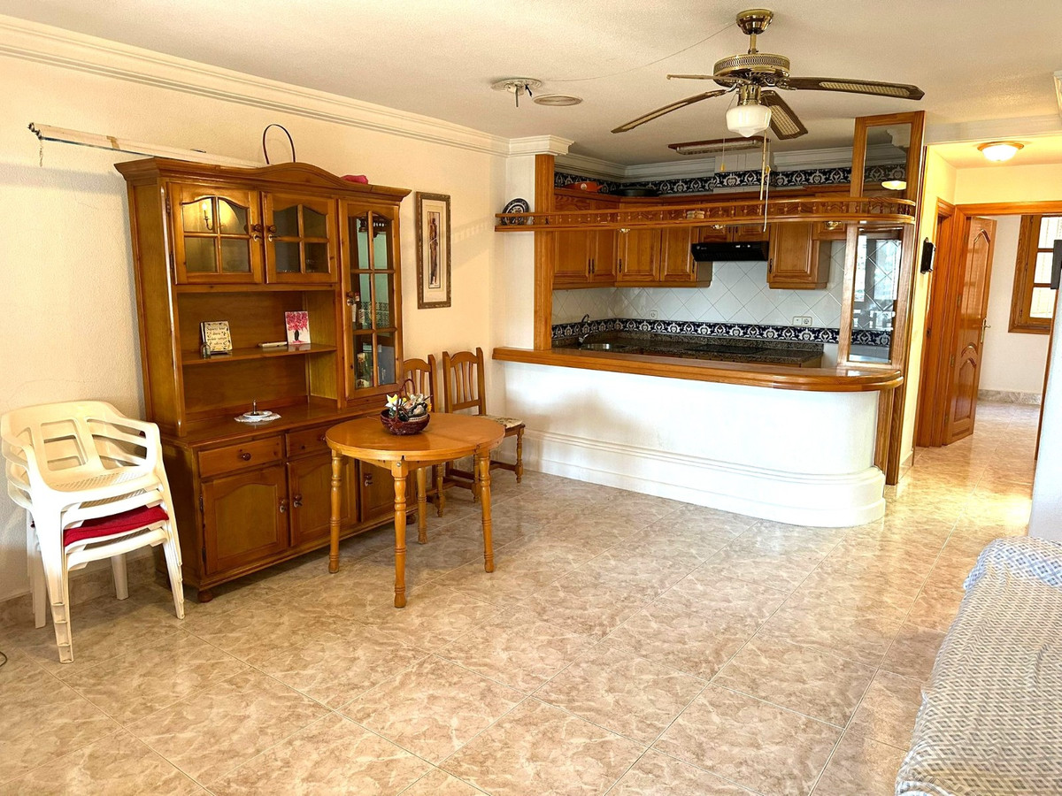 Se vende Bungalow de 4 dormitorios en Costa Blanca, Alicante, España