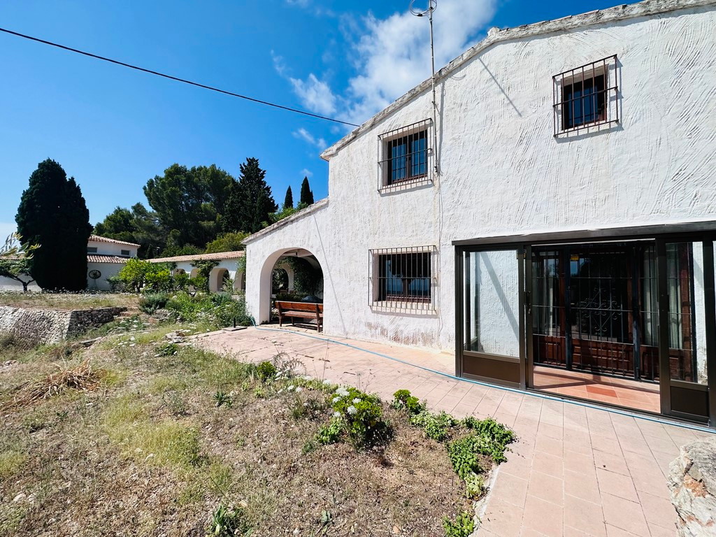 3 Bed Townhouse for sale in Calpe Costa Blanca, Alicante, Spain