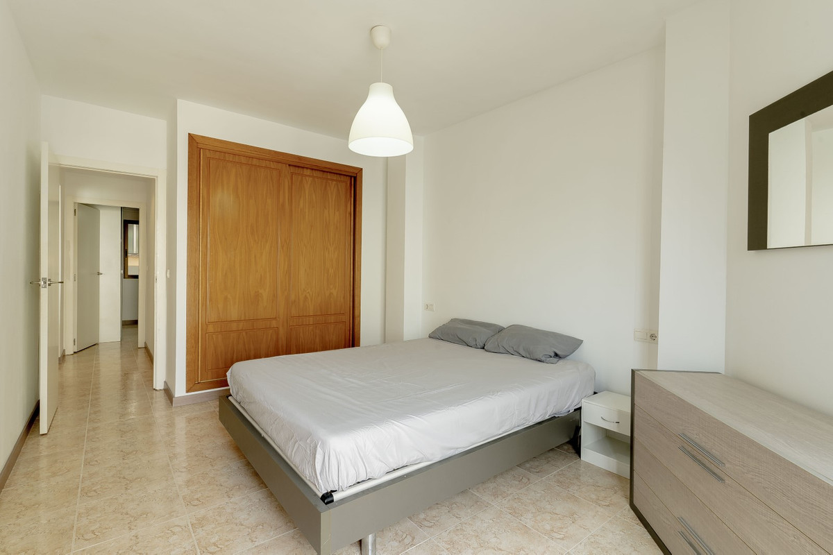 Se vende Apartamento Planta Media de 2 dormitorios en Costa Blanca, Alicante, España