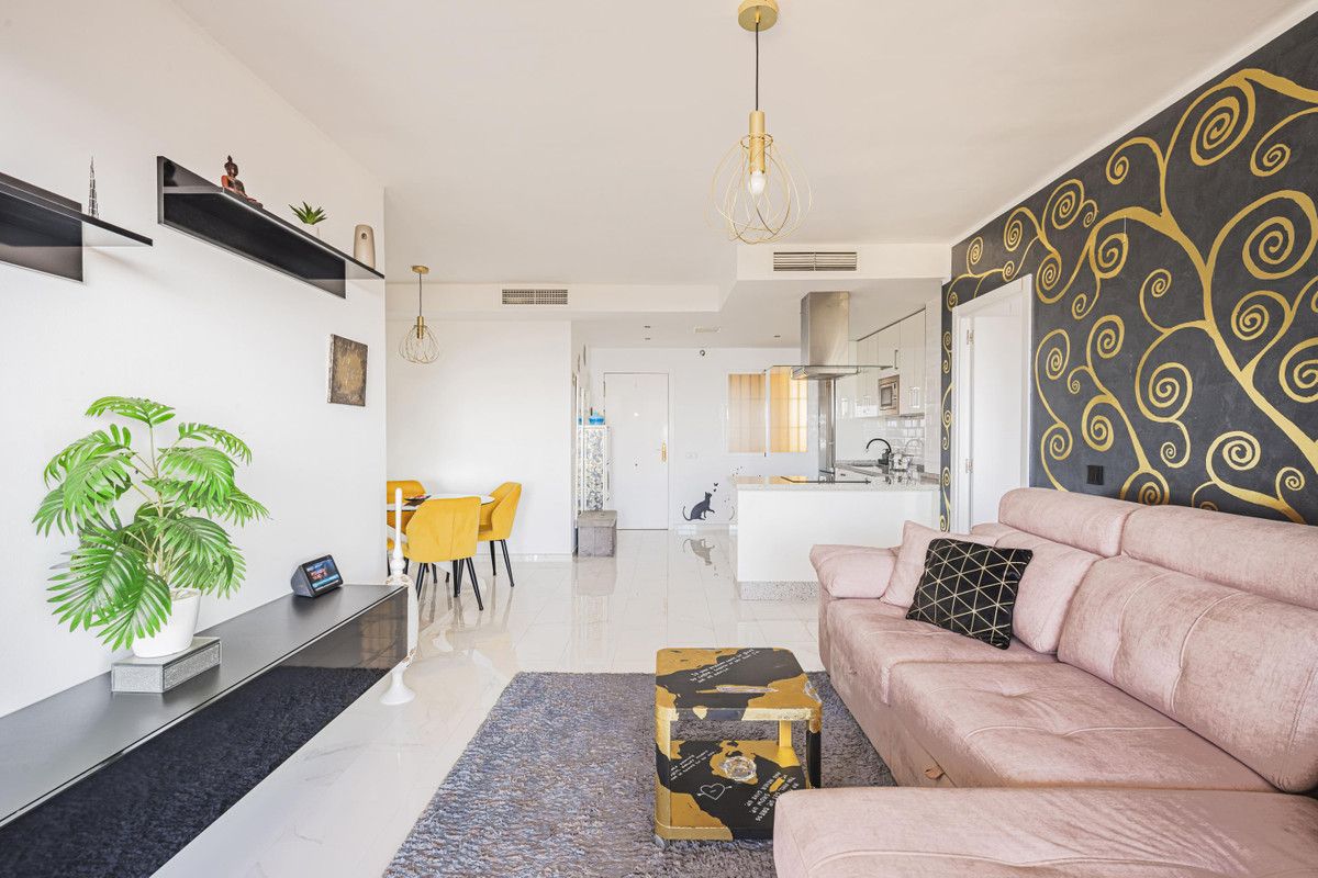 2 Bed Apartment for sale in Calahonda Costa Del Sol, Málaga, Spain