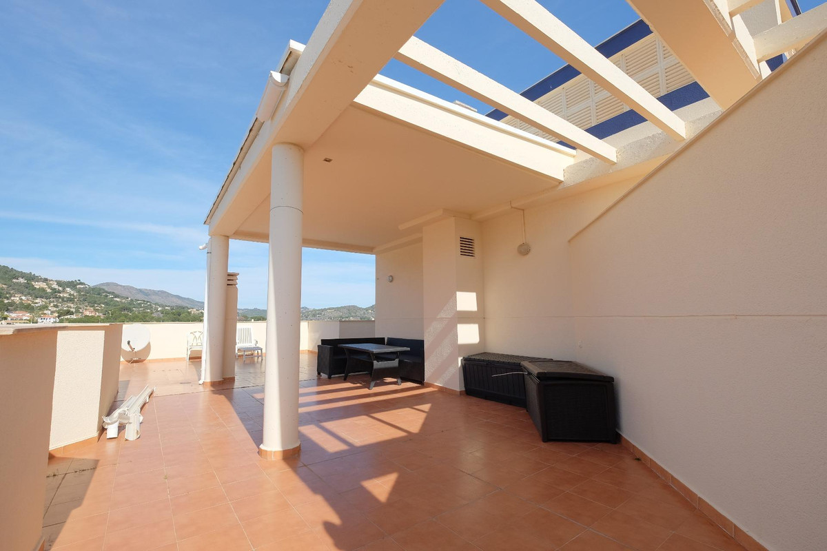 3 Bed Apartment for sale in Calpe Costa Blanca, Alicante, Spain