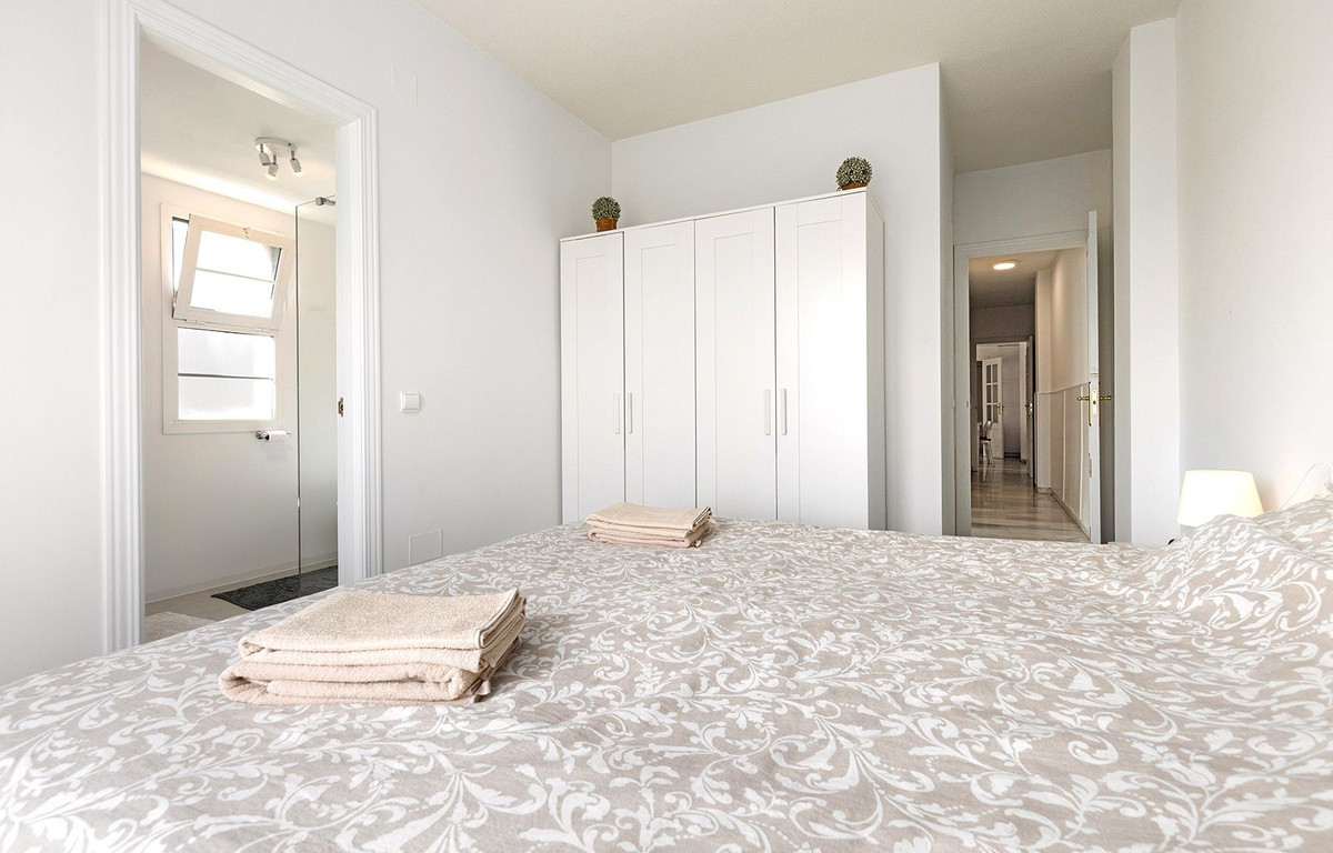 3 Bed Apartment for sale in Torremolinos Costa Del Sol, Málaga, Spain