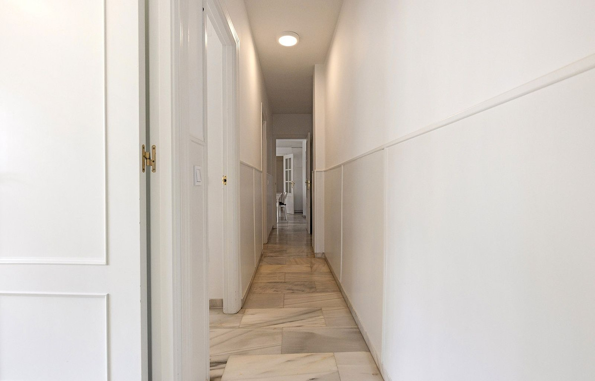 3 Bed Apartment for sale in Torremolinos Costa Del Sol, Málaga, Spain