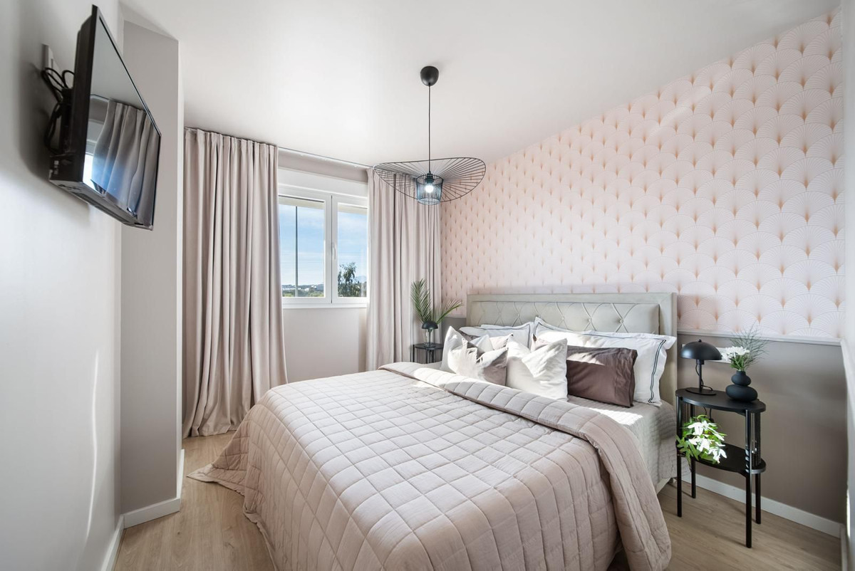 2 Bed Apartment for sale in Marbella Costa Del Sol, Málaga, Spain